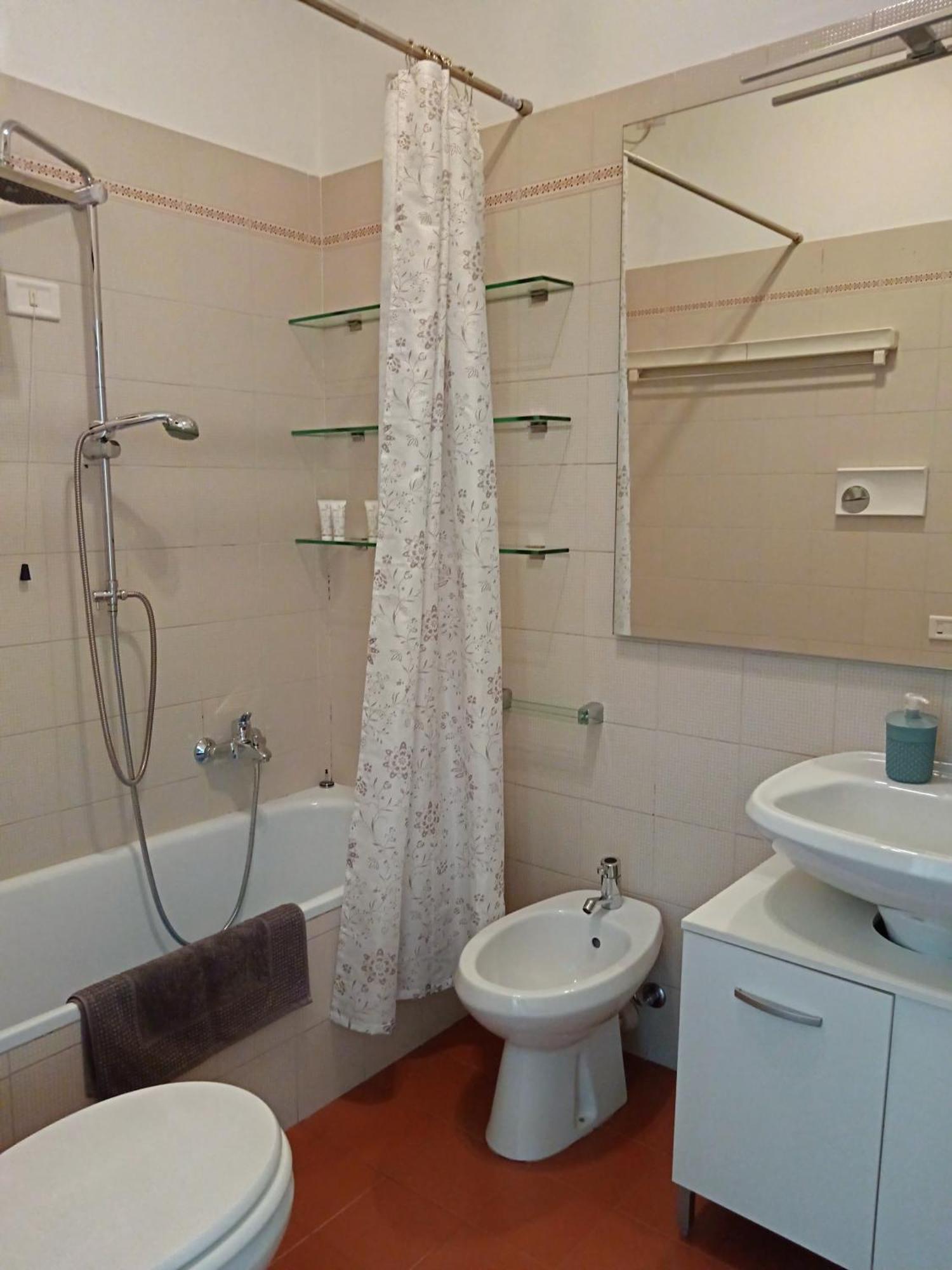 Lungolago Malgrate Dış mekan fotoğraf